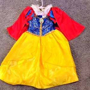 Disney Snow-white Princess Dress  size 3